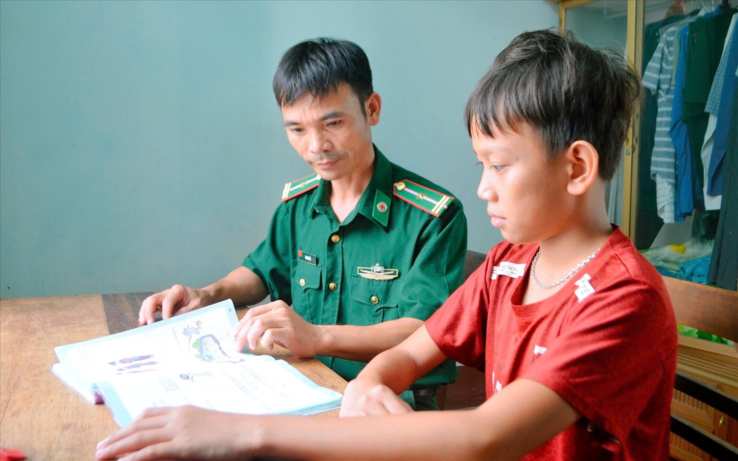 Lê Hường ảnh 2.jpg