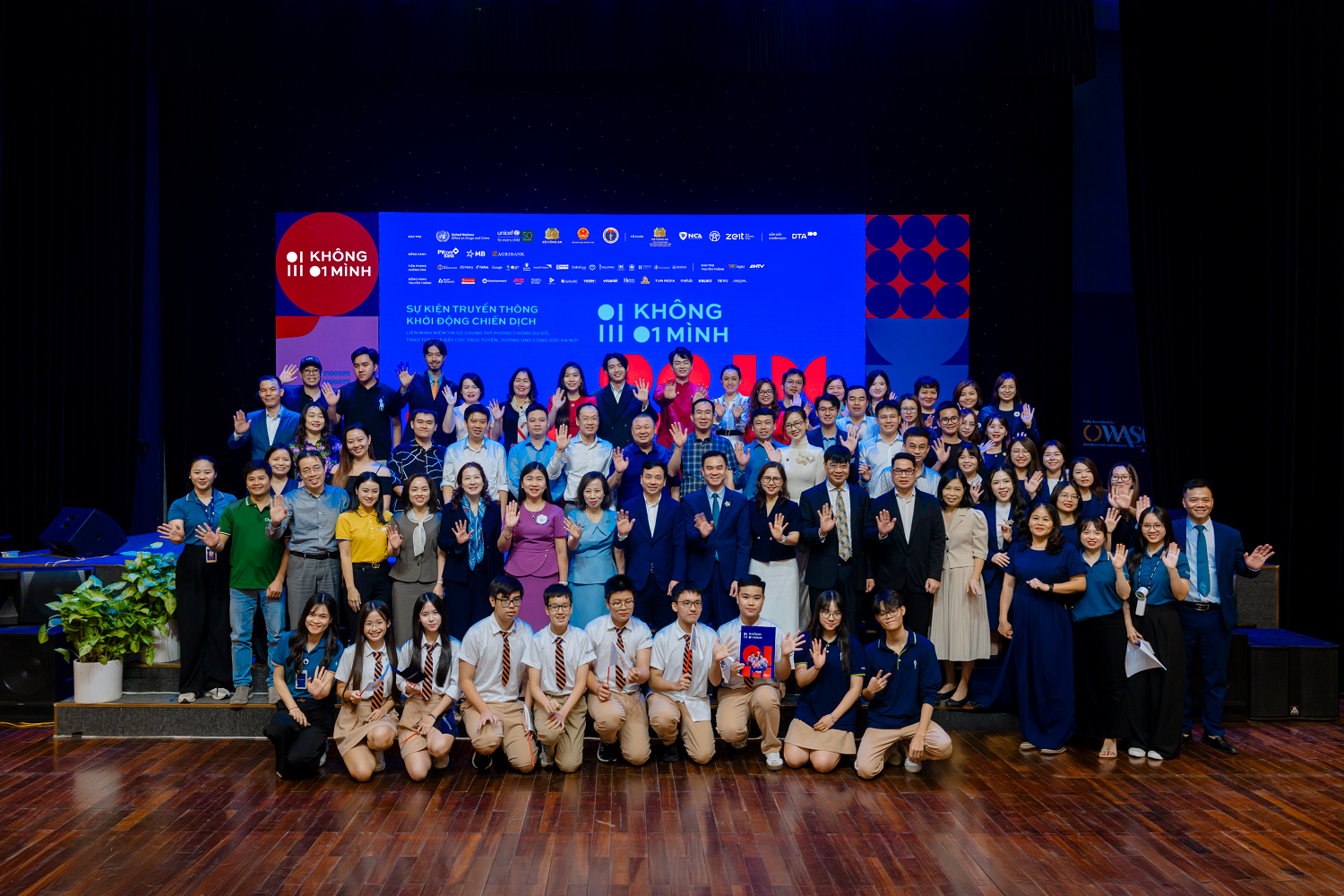 PVcomBank chung tay vì một không gian trực tuyến an toàn cho thế hệ trẻ