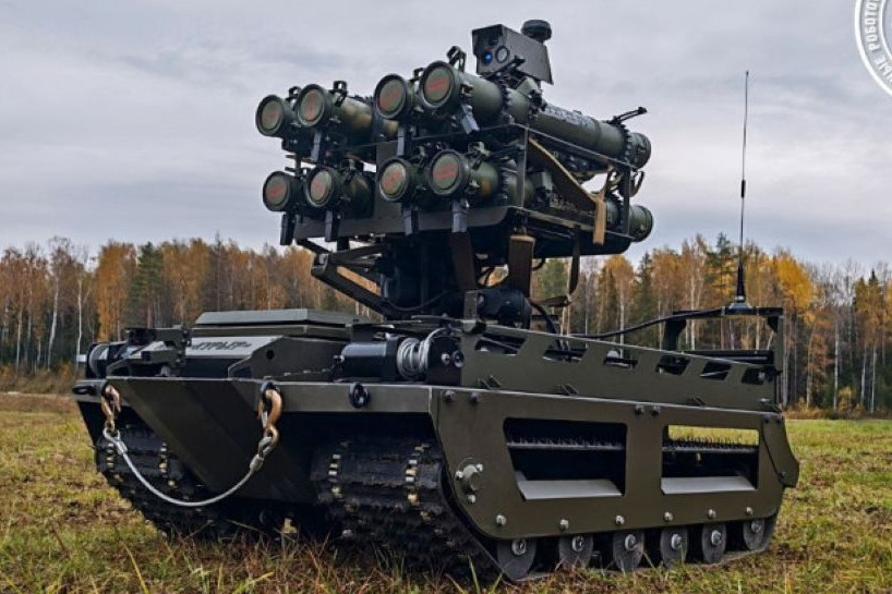 Robot phun lửa Kurier: Vũ khí ‘bất bại’ đang làm nóng bỏng chiến trường Ukraine