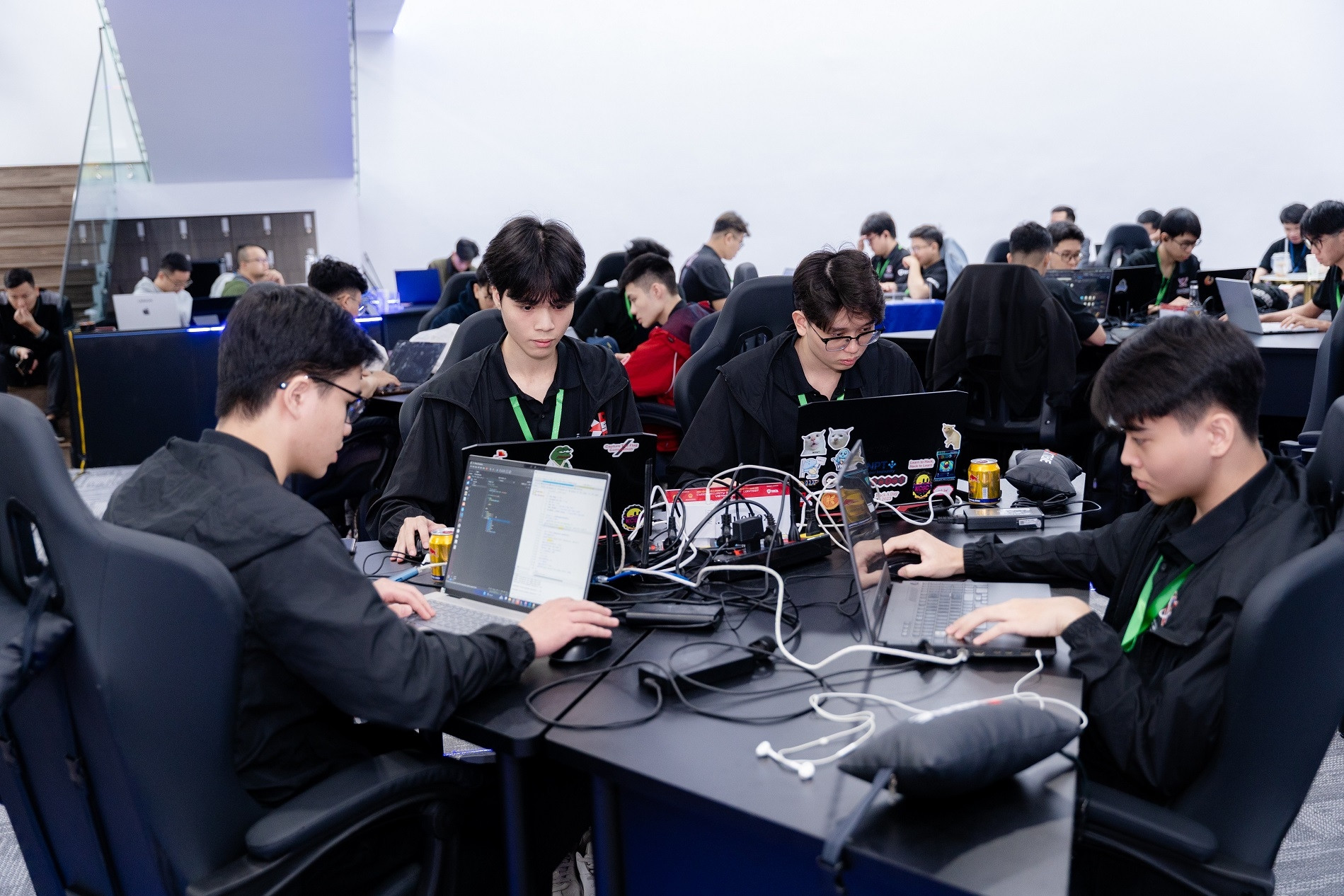 Sinh viên học cách bảo vệ bản thân trước nguy cơ lừa đảo tài chính trực tuyến