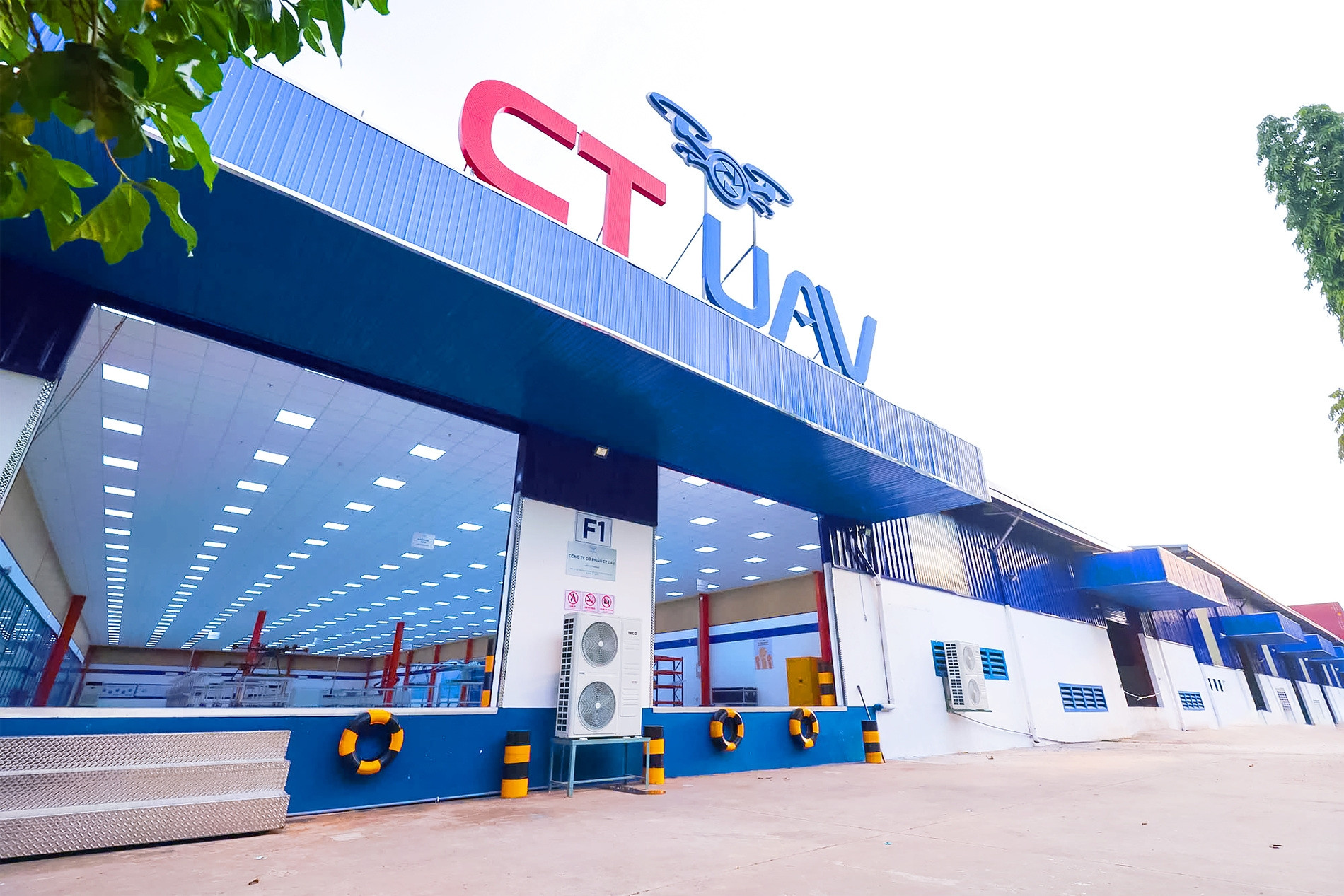 Thụy Sỹ hỗ trợ doanh nghiệp Việt sản xuất UAV đạt chuẩn chất lượng Hàng không Vũ trụ Quốc tế