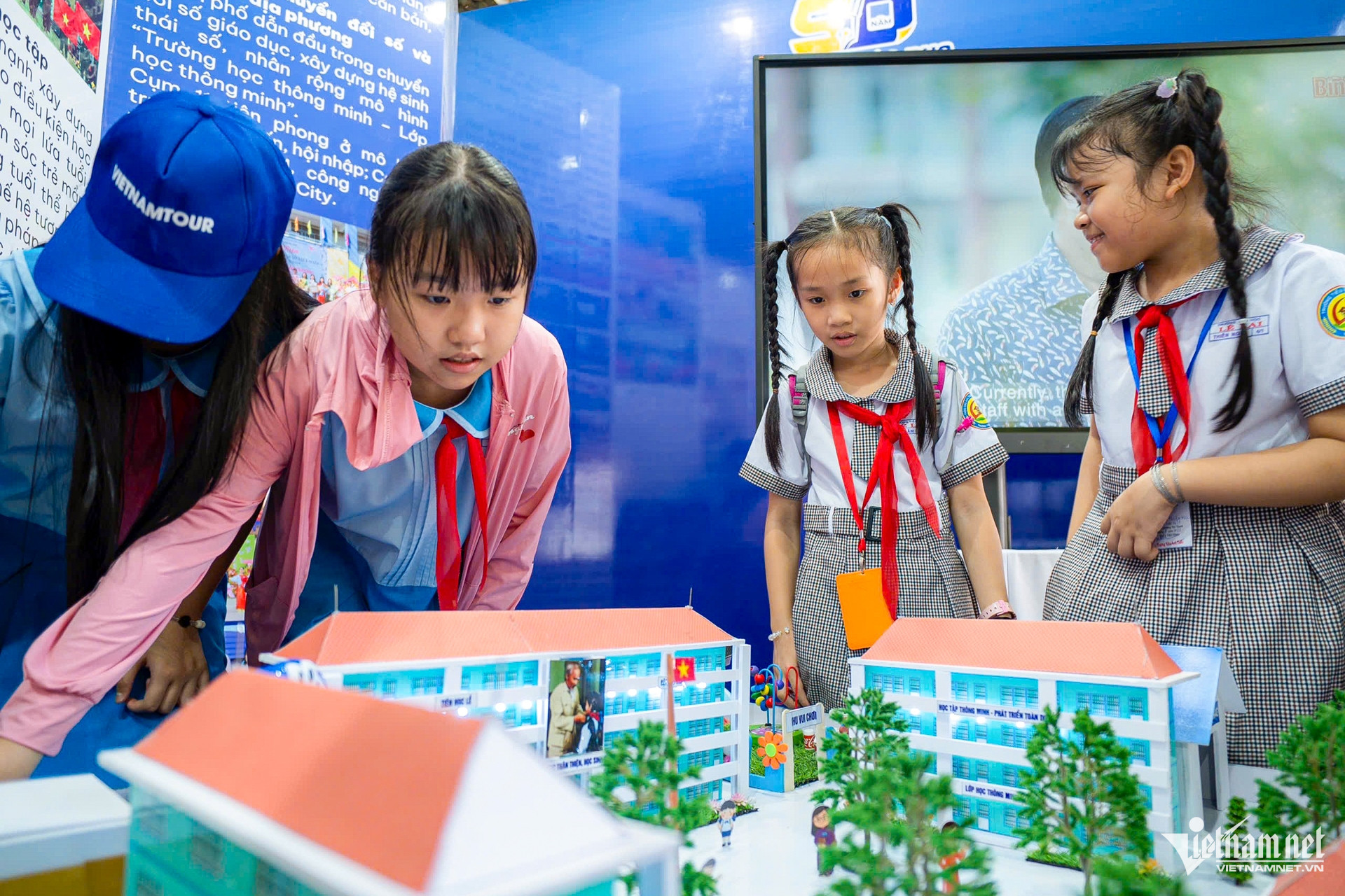 W-giao dục TPHCM 10.jpg