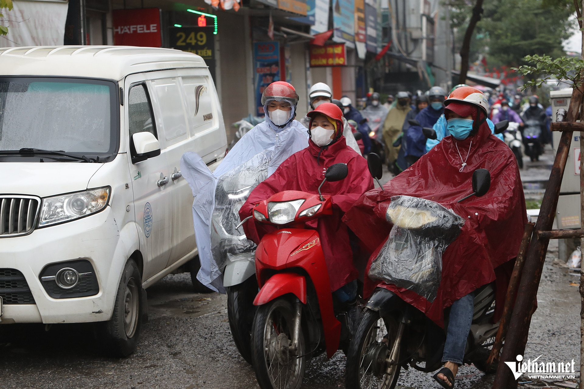 W-mua ret 03.JPG.jpg