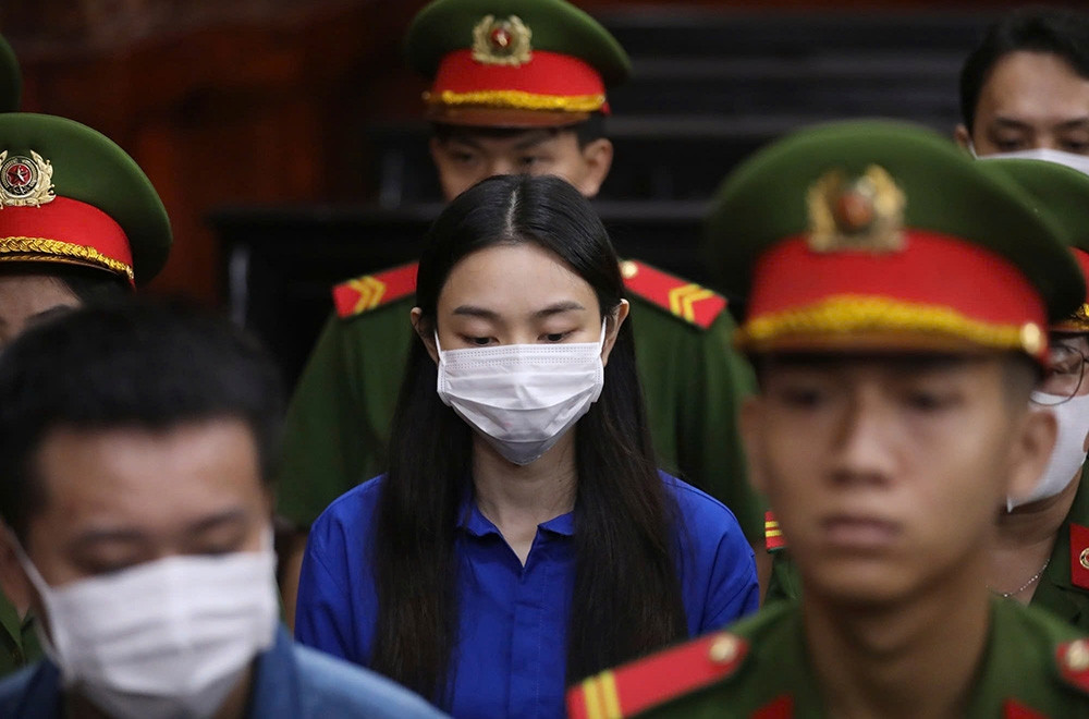 Bản tin trưa 19/11: Thùy Tiên, Hằng Du Mục, Quang Linh bị đề nghị 2 năm tù
