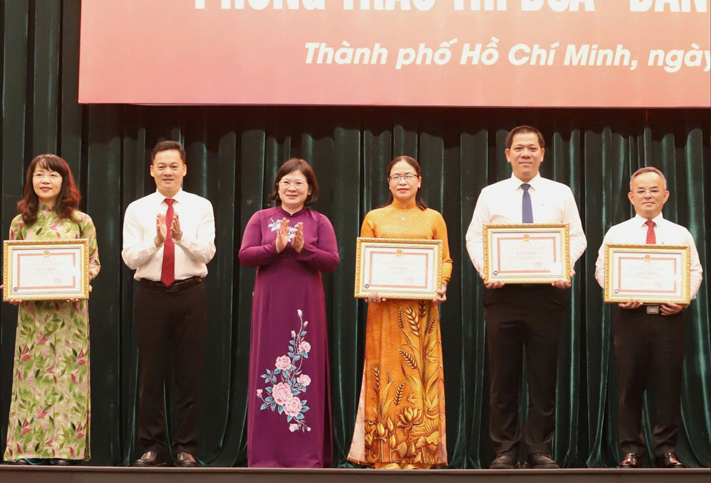 TPHCM tuyên dương 221 điển hình “Dân vận khéo” năm 2025
