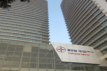 Bộ Chính trị, Ban Bí thư: Tổ chức lại đảng bộ công ty mẹ của 18 tập đoàn kinh tế