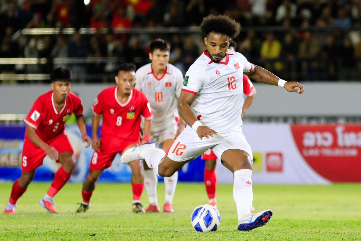 Chuyên gia nói thẳng về phong độ của Xuân Son và tuyển Việt Nam