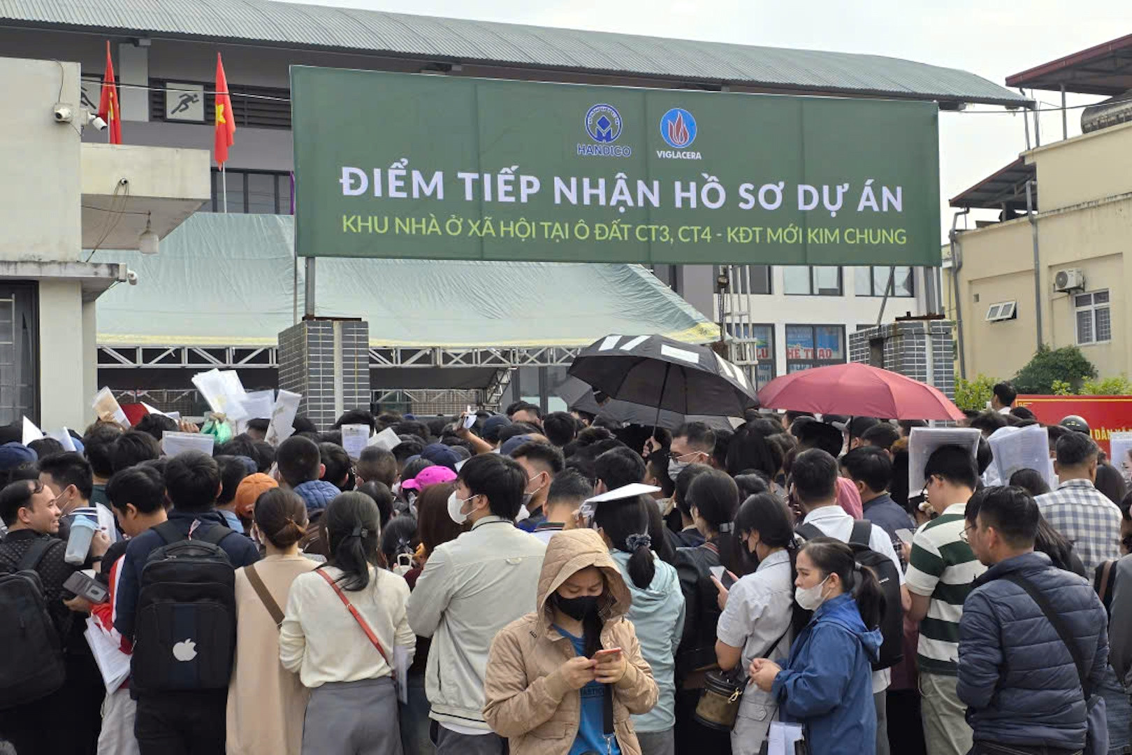 Hai ngày phát 2.500 phiếu mua nhà 1 tỷ ở Hà Nội, chủ đầu tư có quyết định ‘nóng’