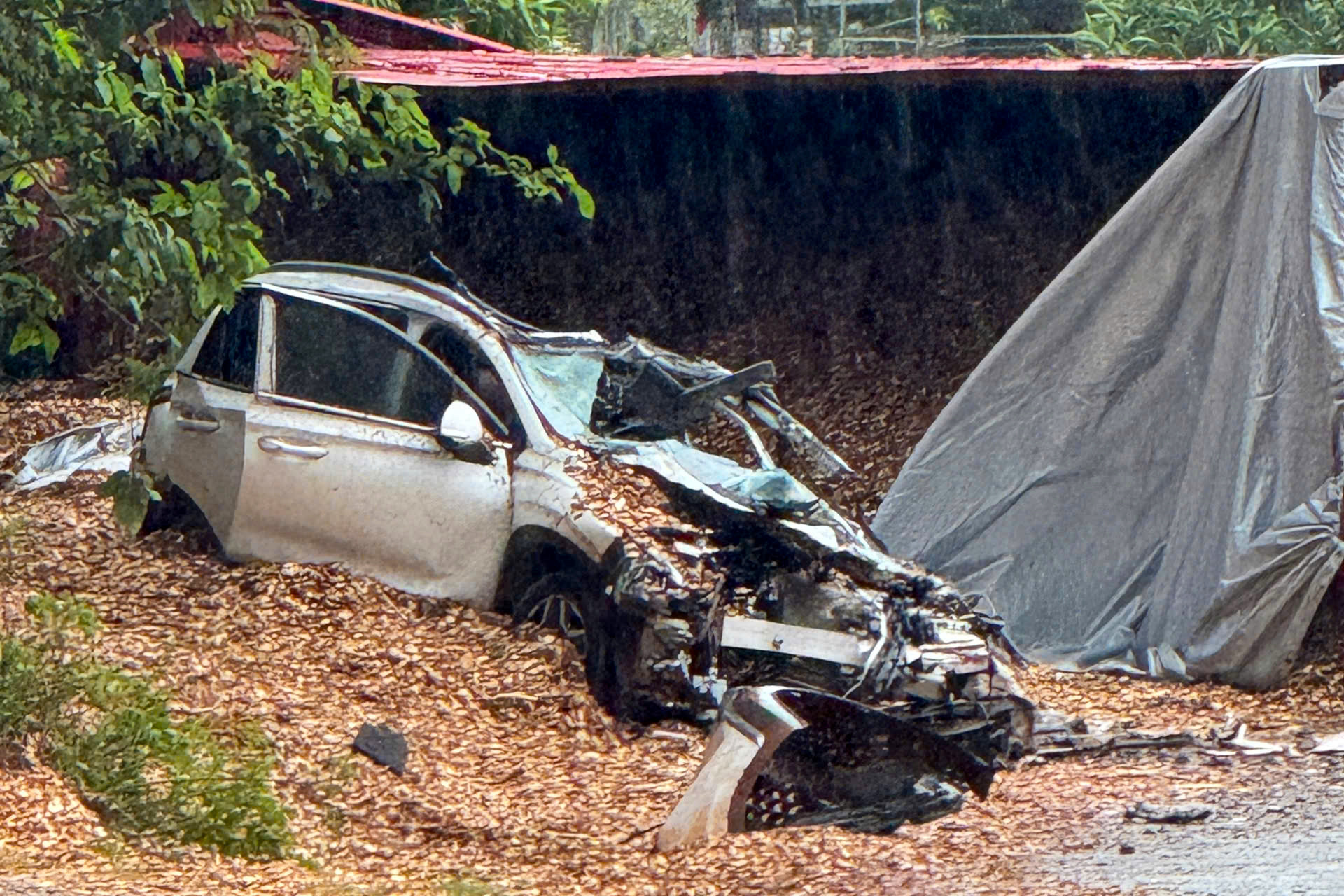 Hiện trường tai nạn ở Lâm Đồng 2.jpg