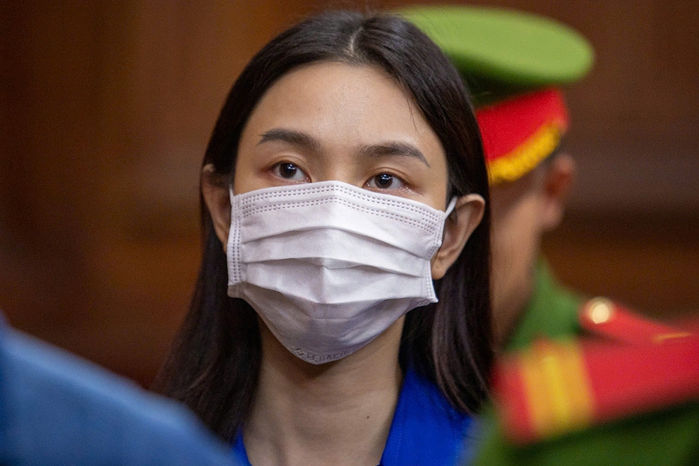 Hoa hậu Thùy Tiên, Hằng Du Mục và Quang Linh Vlogs cùng bị tuyên 2 năm tù