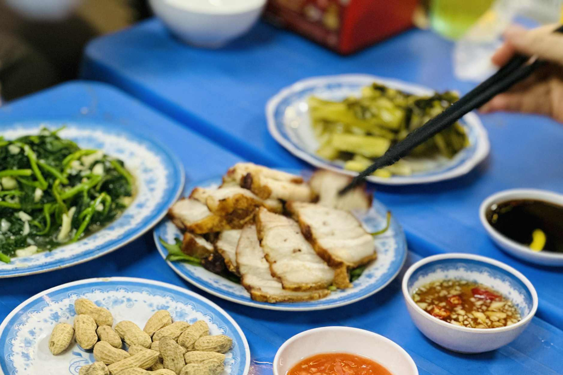 Không chỉ ăn mặn, làm điều ngược lại cũng có thể gây hỏng thận