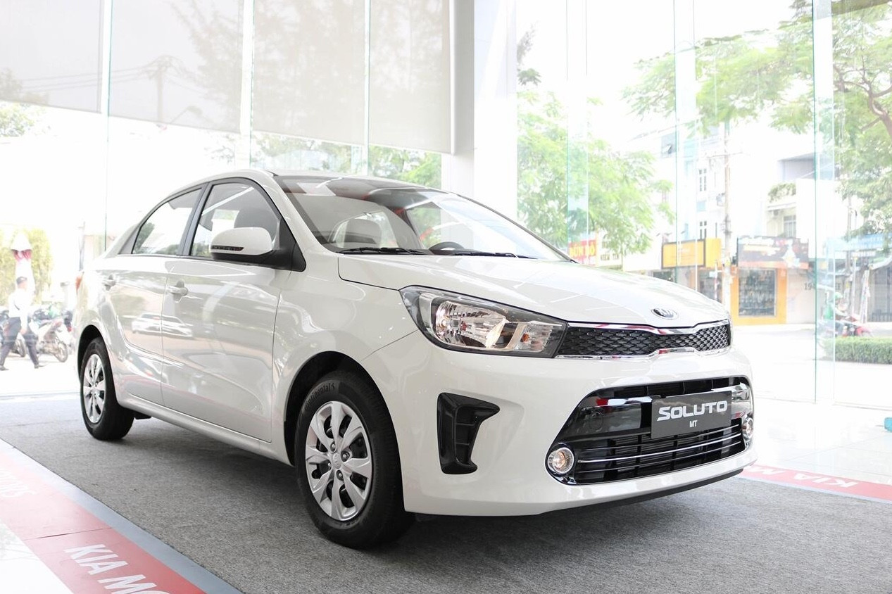 kia-soluto-mt-1.jpeg