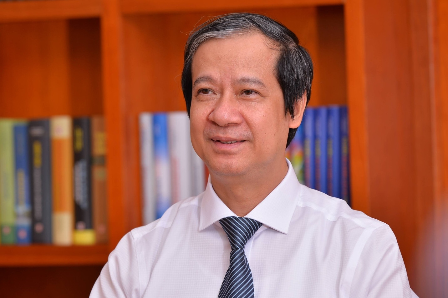 Nền giáo dục mạnh không thể thiếu sự nghiêm cẩn trong quan hệ thầy trò