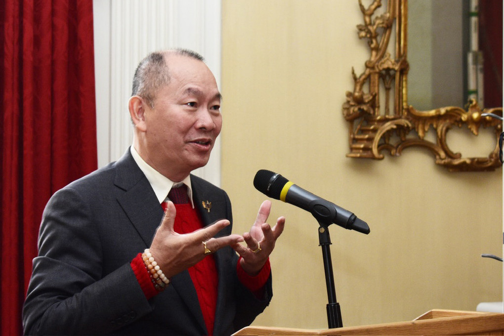 Nguyễn Anh Tuần phát bieu.jpg