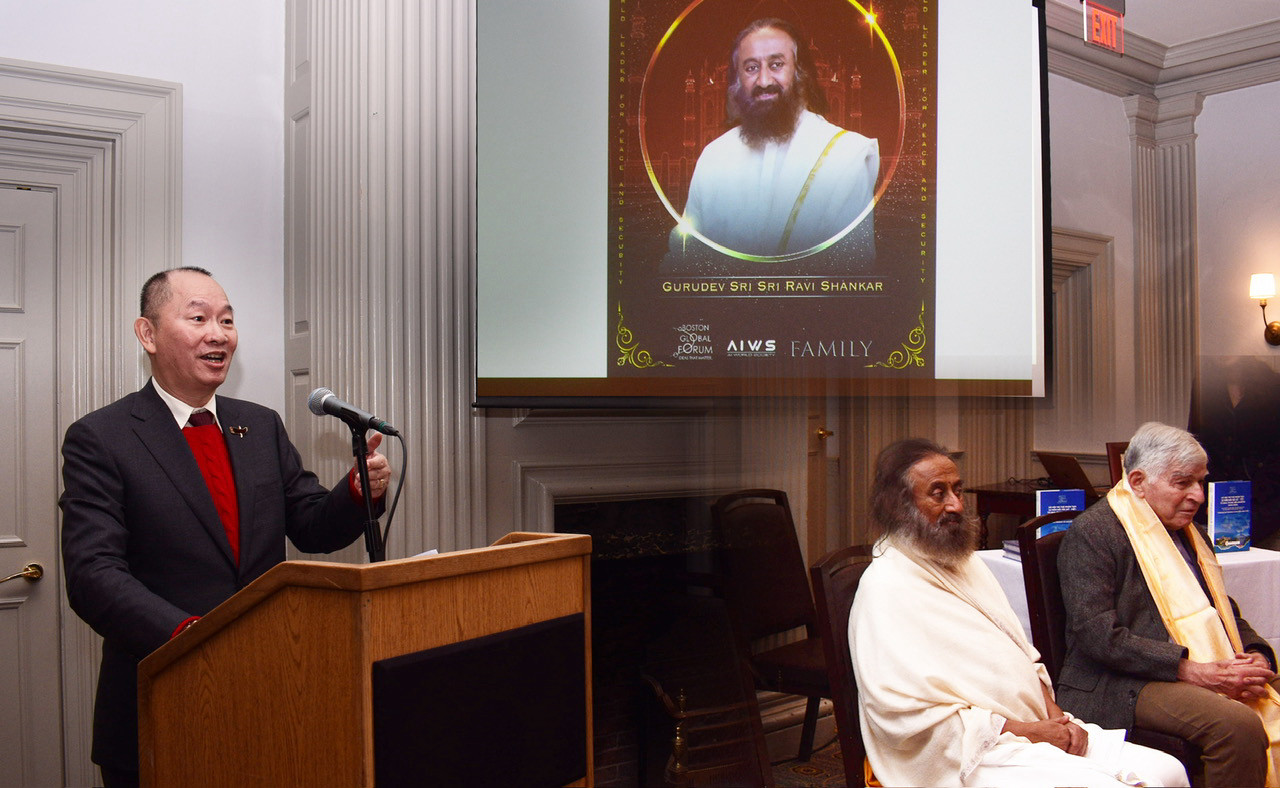 Nha lanh dao An Do.jpg