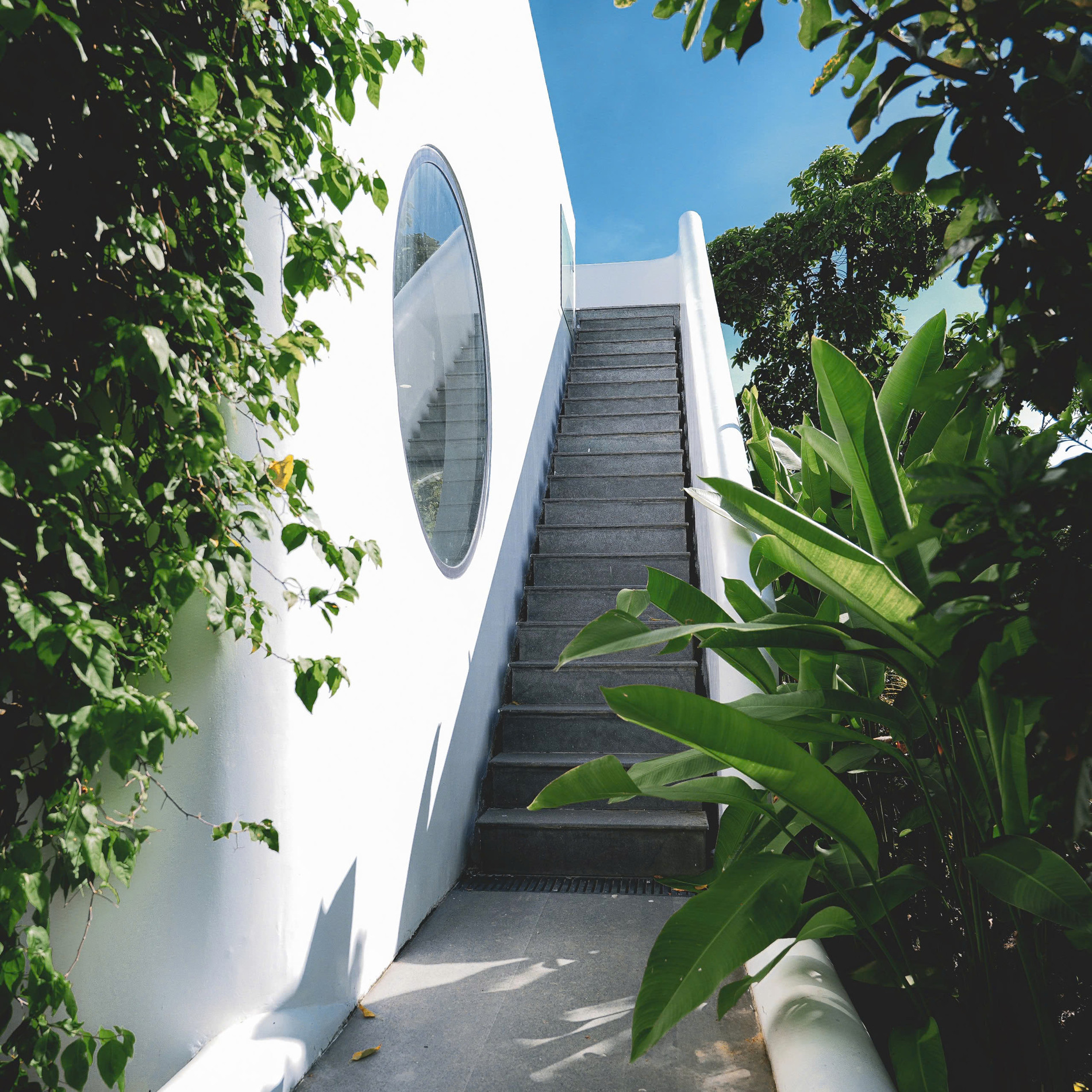 nhà trú bão 1.jpg