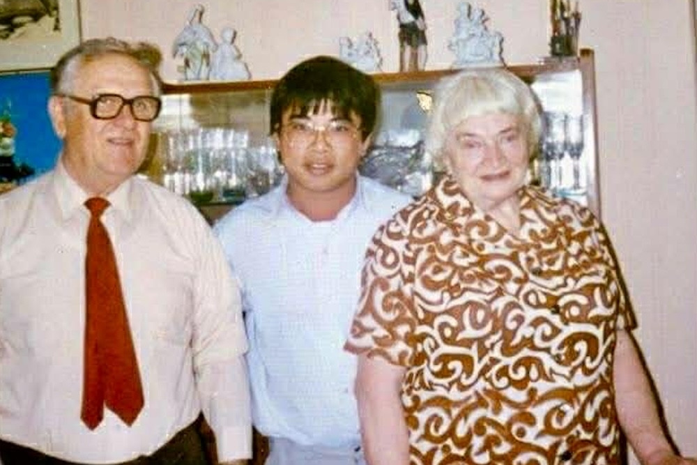 Khoảng không gian lặng của phó giáo sư Đỗ Văn Dũng dành cho người thầy ở Nga