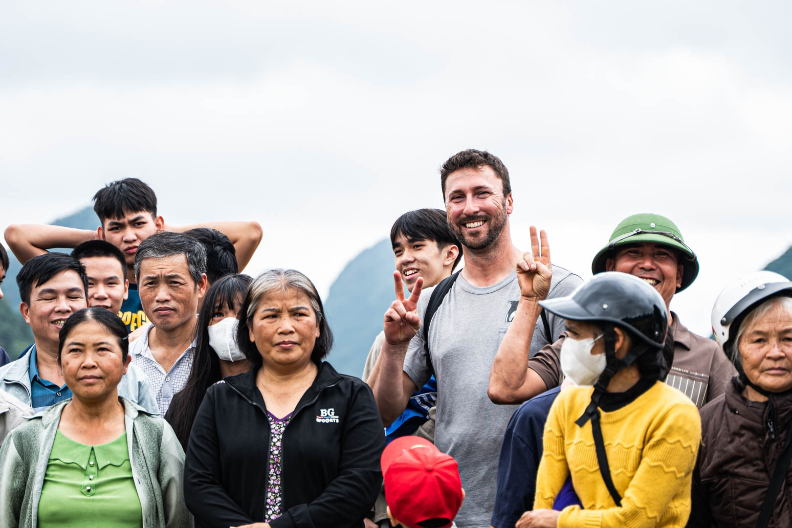 Tình cờ qua ngôi làng Lạng Sơn 'đẹp như tranh', khách Tây ở vài ngày tận hưởng