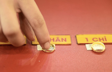 TPHCM kiểm tra 180 điểm kinh doanh vàng, siết thị trường trước Tết 2026