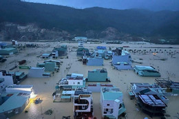 Ứng phó khẩn cấp với lũ vượt đỉnh lịch sử ở sông Ba, sông Kôn