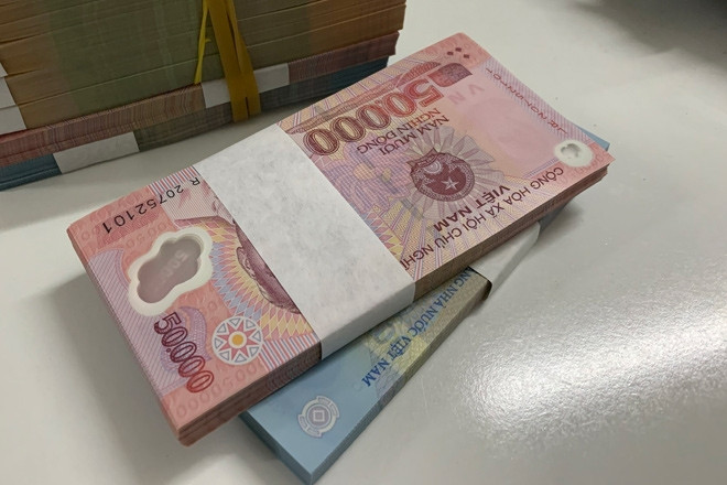 Vì 23 triệu tiền trợ cấp mai táng, 2 anh em khẩu chiến trong lễ 100 ngày mẹ