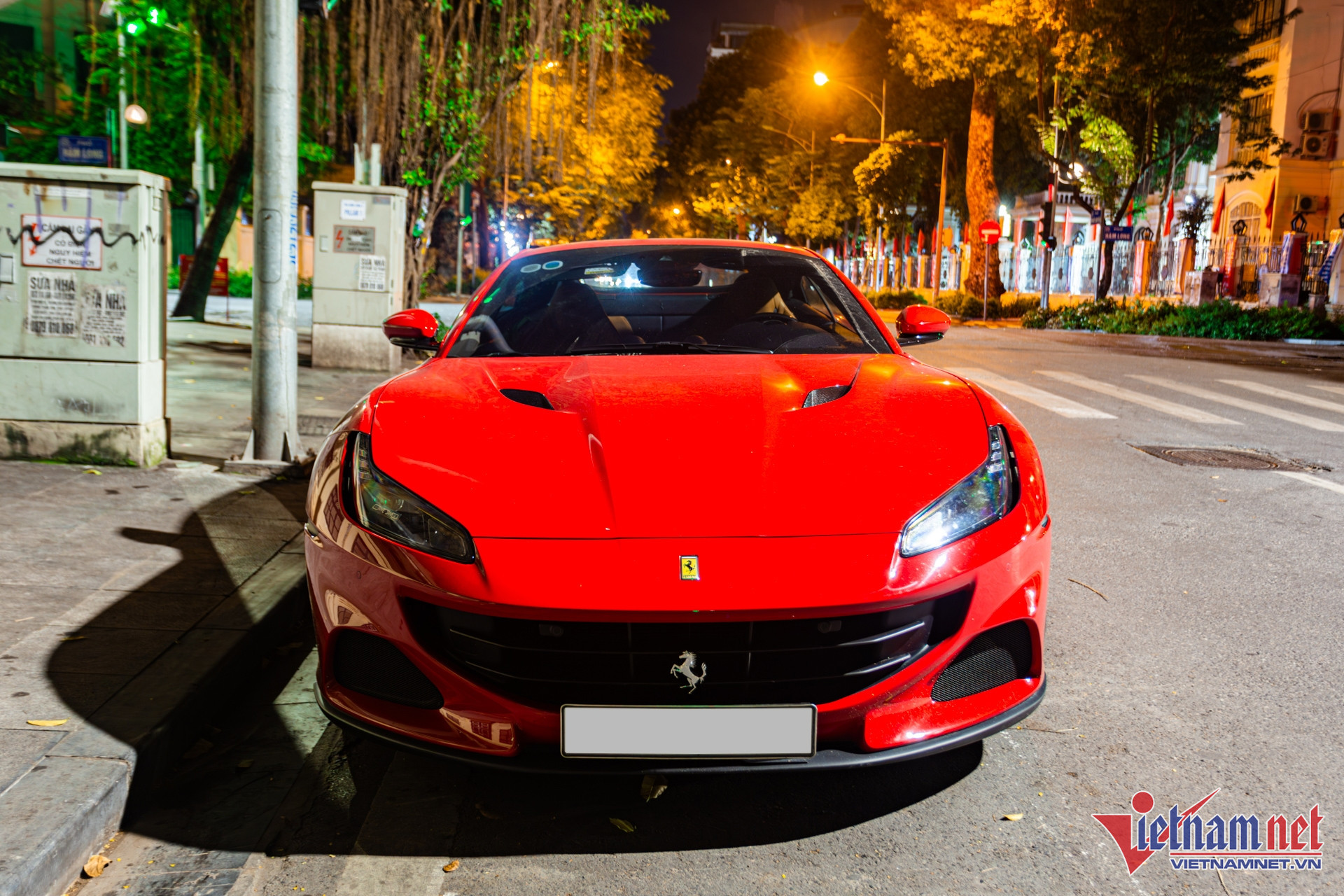 W-ferrari portofino 2.JPG.jpg