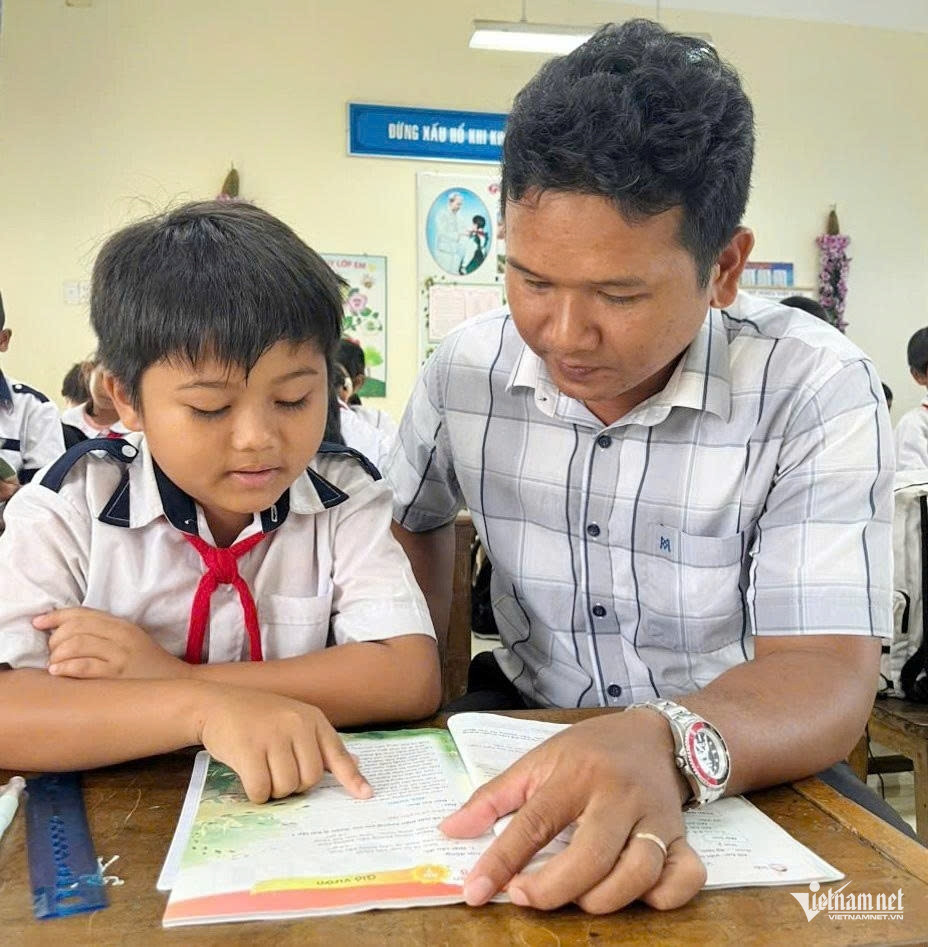 W-Hà Thế Ảnh 2.jpg