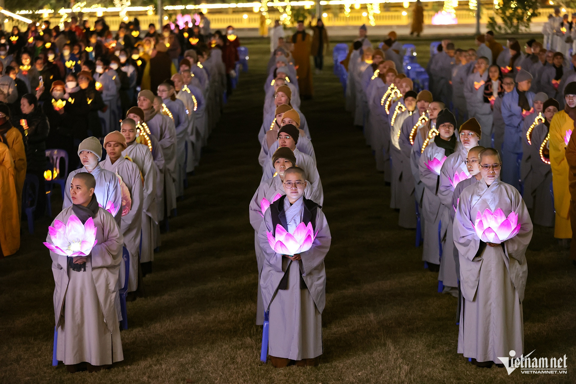 W-Ngày Phật thành đạo 5.jpg