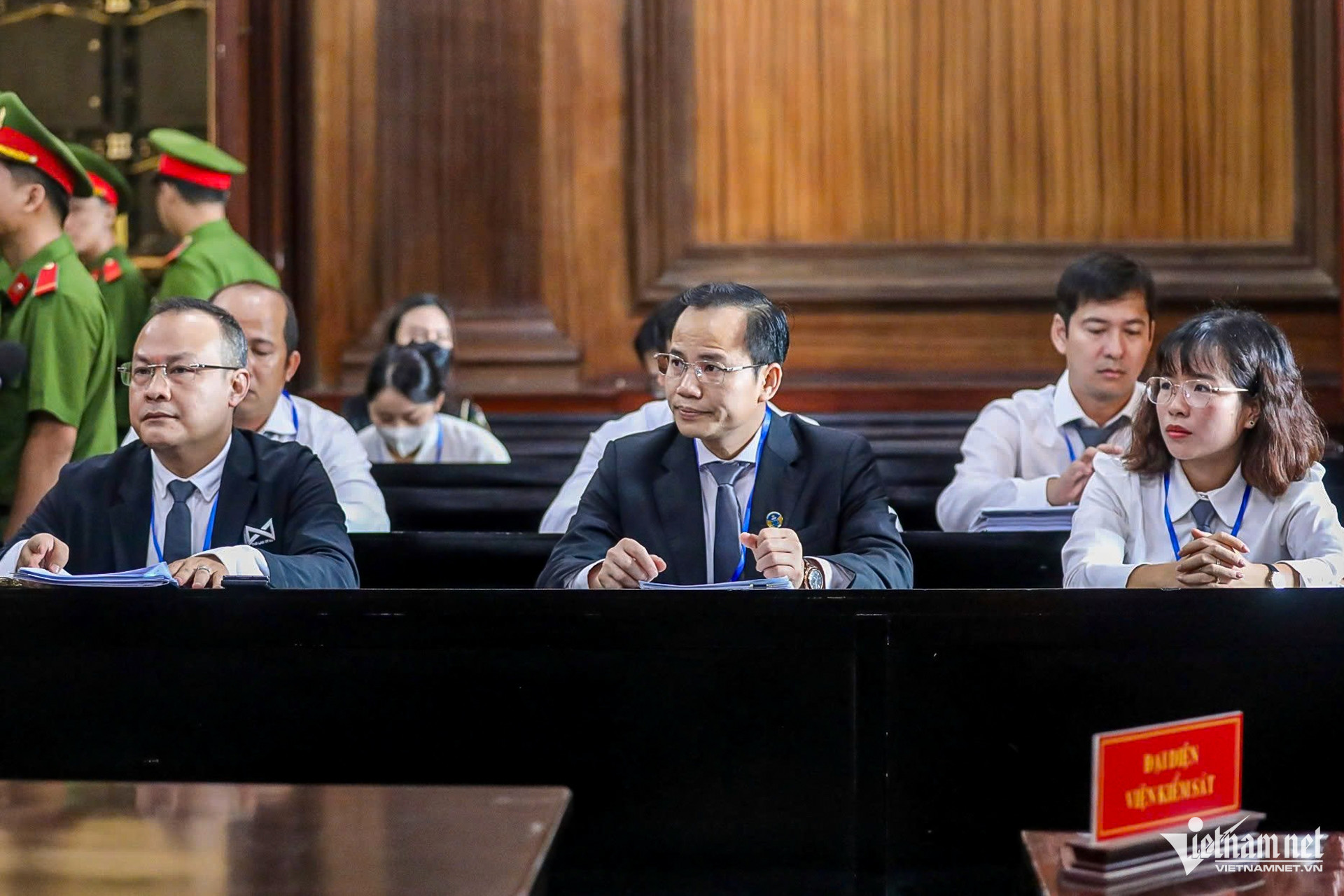 W-toà Thuỳ Tiên 4.jpg