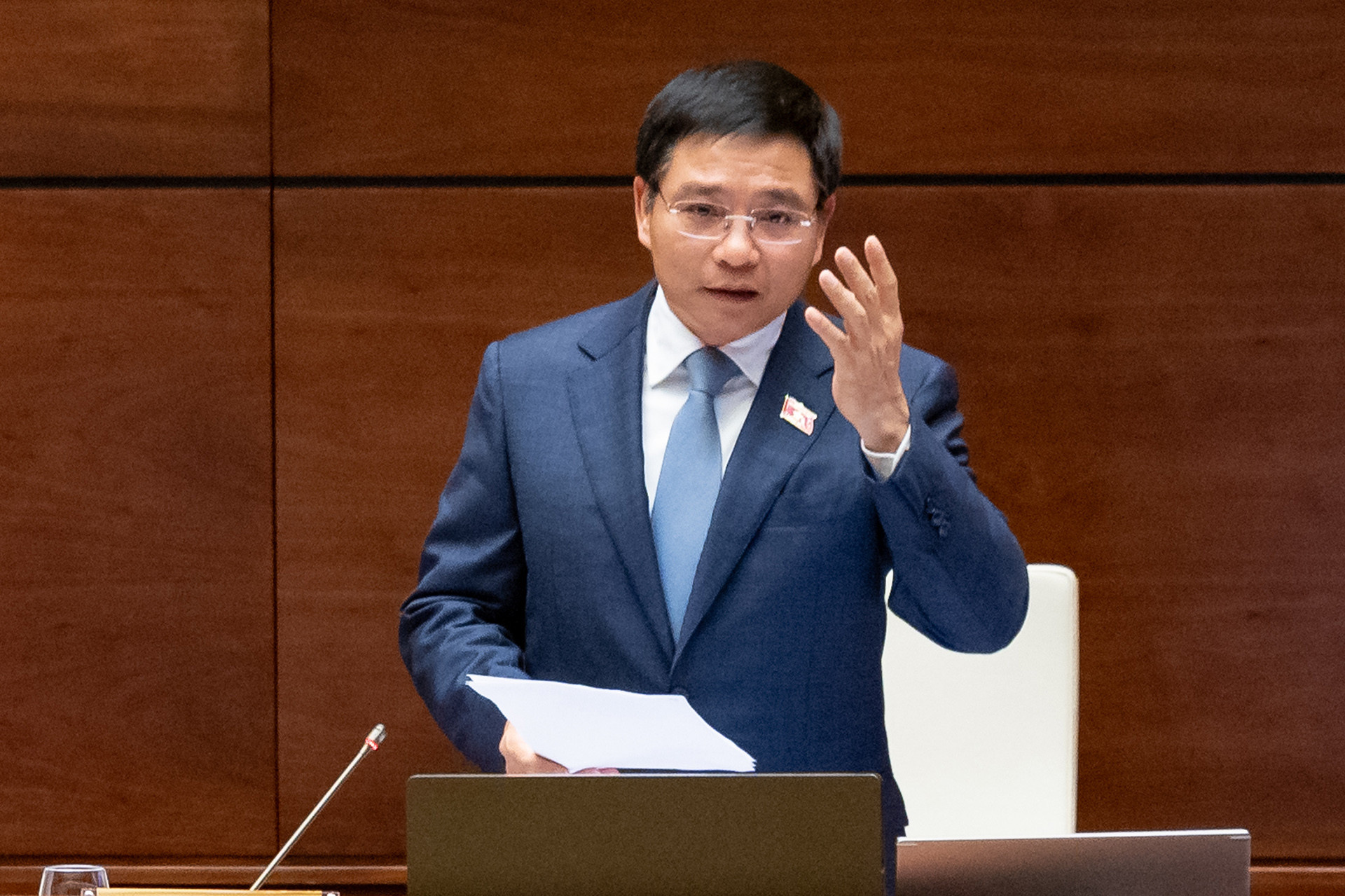 Không thể nói tiết kiệm mà thức, xếp hàng từ 3h sáng để mua vàng miếng 4 z61_1266.jpg