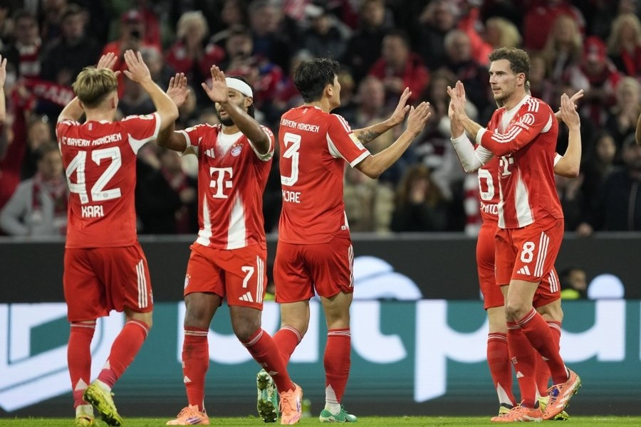 Bayern Munich thắng đậm Leverkusen, vững vàng trên đỉnh Bundesliga