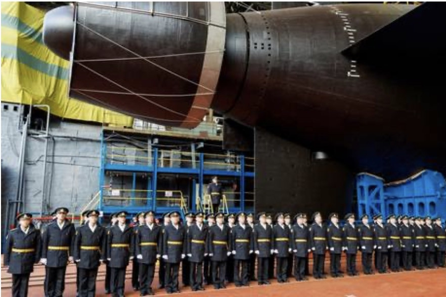 Cận cảnh tàu ngầm hạt nhân mới được Nga hạ thủy