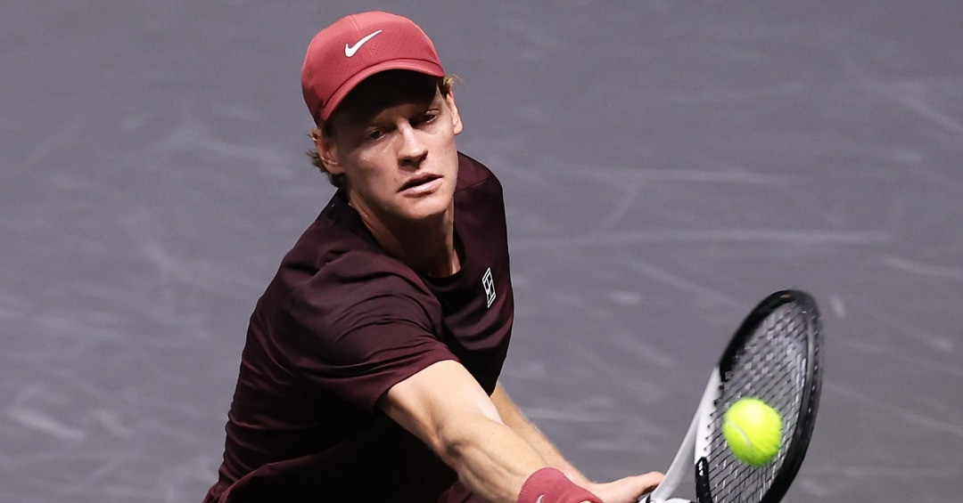 Sinner lần đầu vô địch Paris Masters, soán ngôi số 1 ATP của Alcaraz