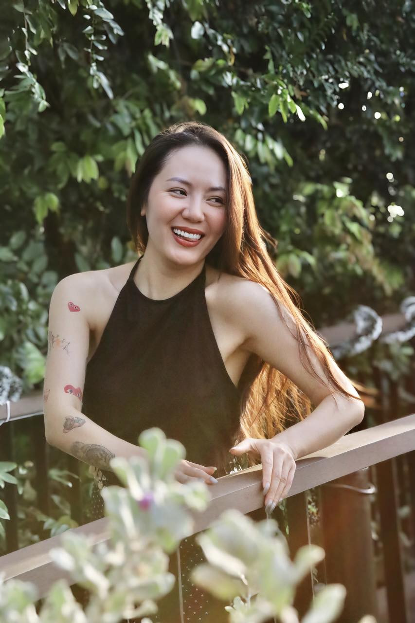 Ca sĩ Phương Linh