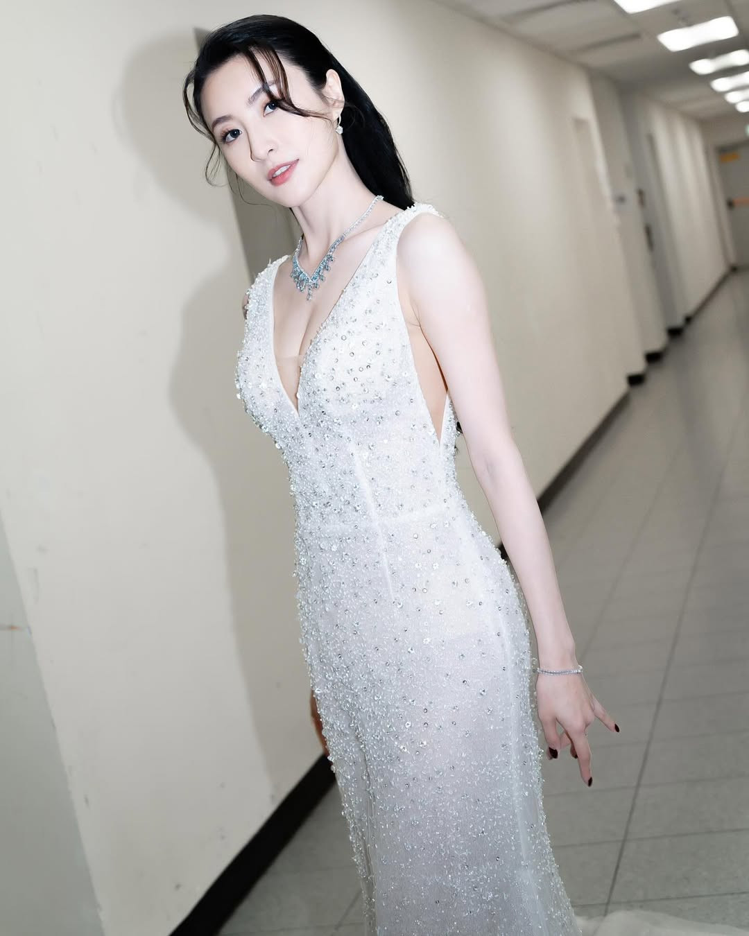 Lâm Hạ Vy biểu diễn trong sự kiện