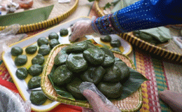 thumb bánh ngải 0.gif