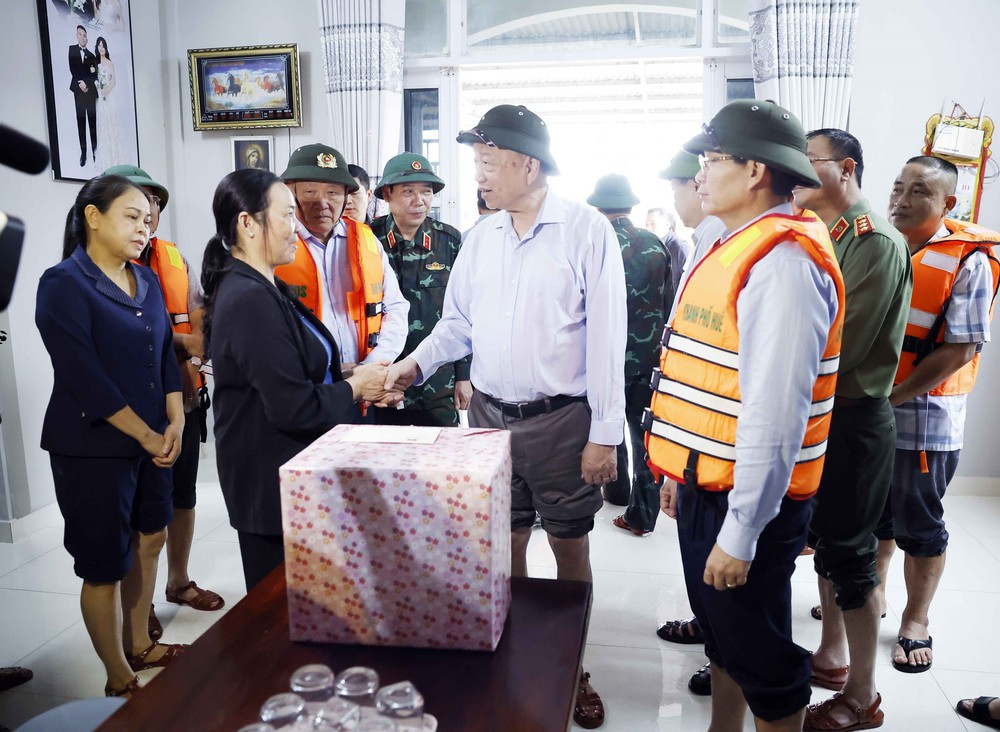 tổng bí thư 4.jpeg