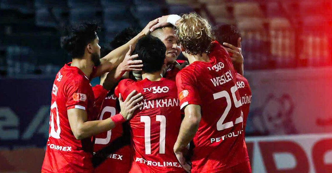 HLV Popov trở lại Thanh Hóa, Thể Công Viettel l...