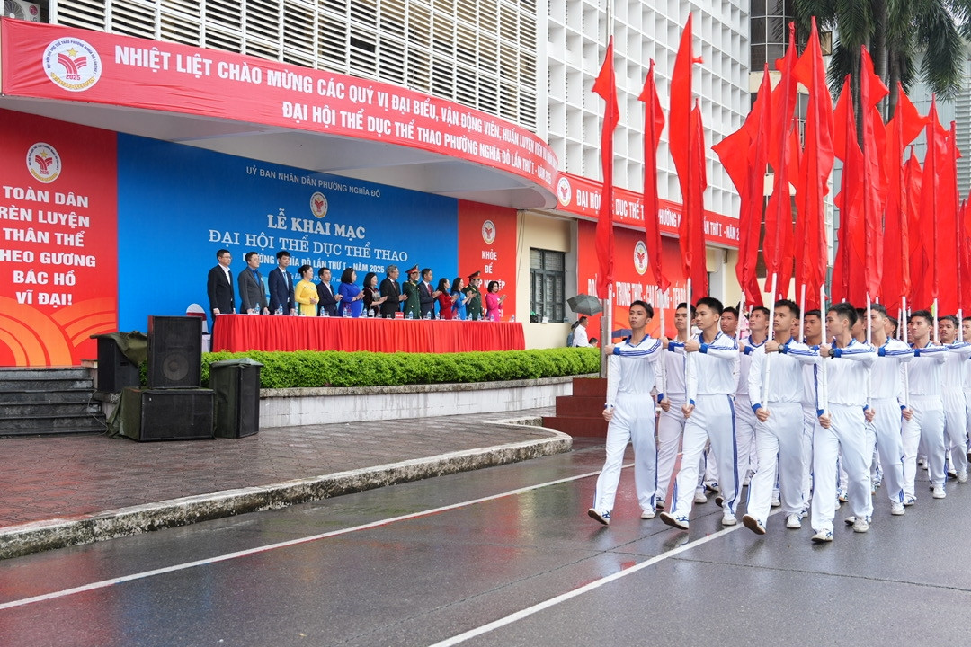 Tưng bừng khai mạc Đại hội TDTT phường Nghĩa Đô năm 2025