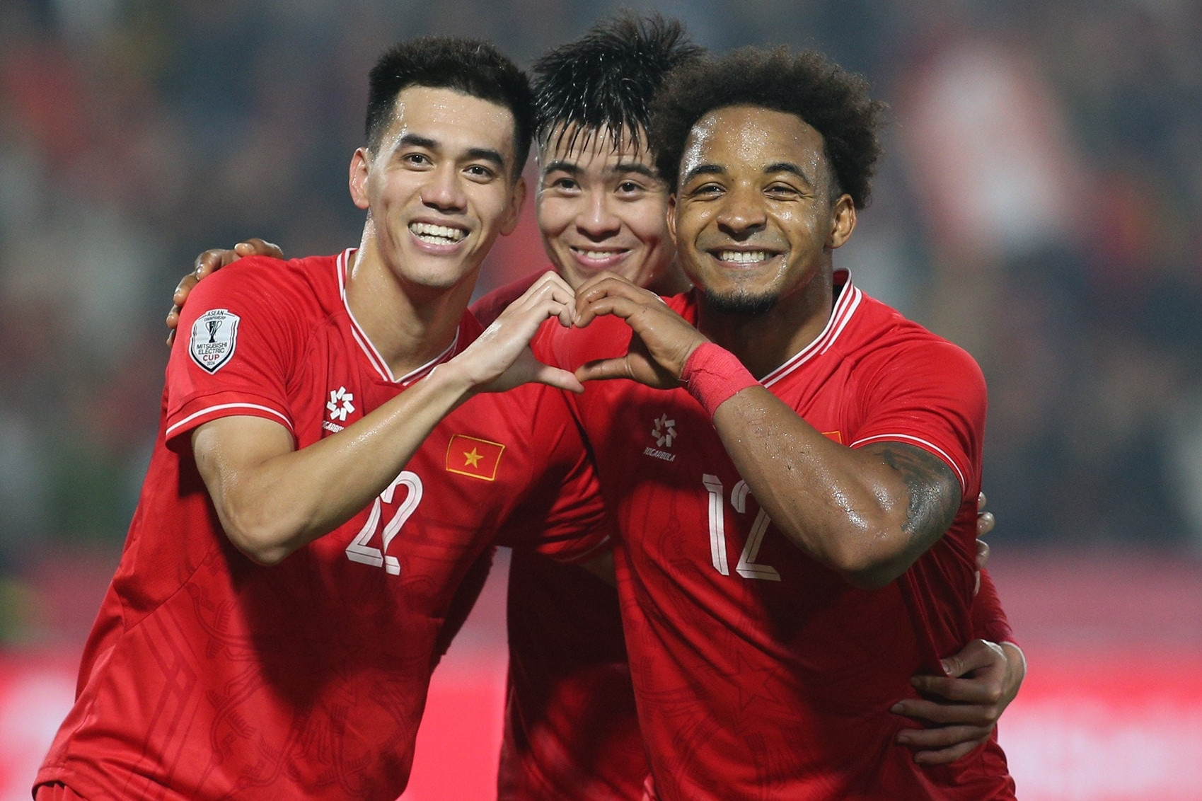 Tuyển Việt Nam: Vì sao HLV Kim Sang Sik gọi Xuân Son đấu Lào?