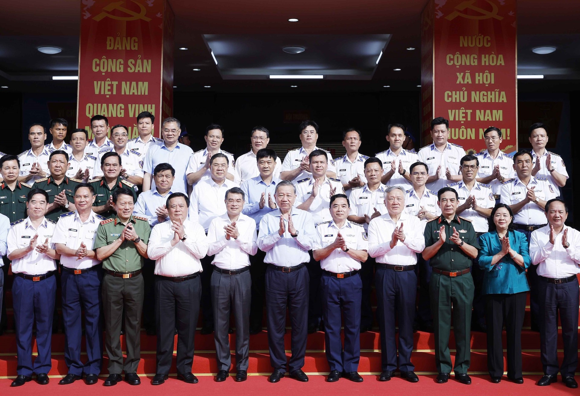 cảnh sát biển 1.jpeg