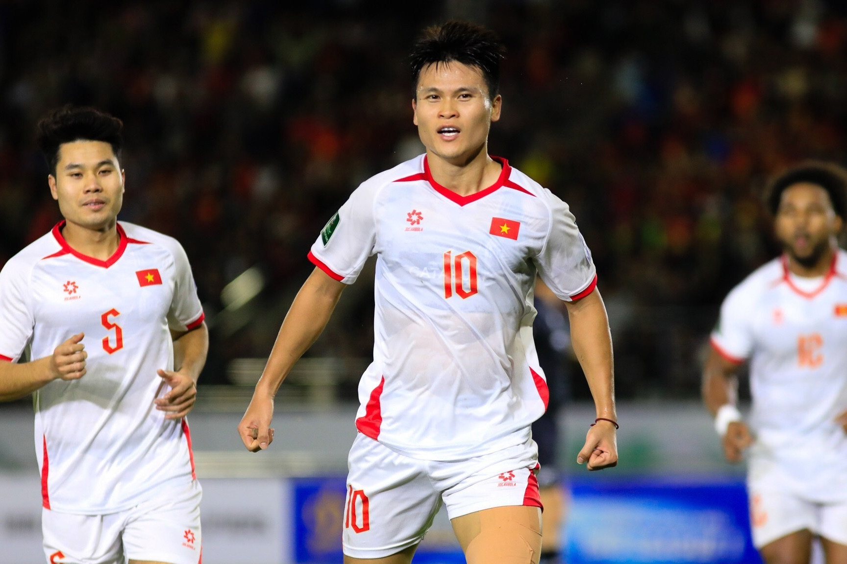 Chia tay tuyển Việt Nam, HLV Kim Sang Sik đi  'săn vàng' SEA Games 33