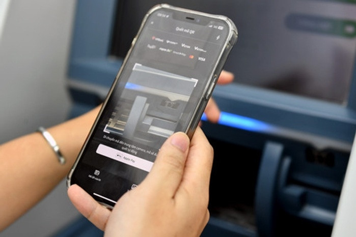 Người đàn ông trốn tránh công an sau khi tài khoản nhận 499 triệu chuyển nhầm