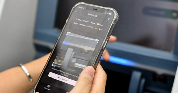 Người đàn ông trốn tránh công an sau khi tài khoản nhận 499 triệu chuyển nhầm