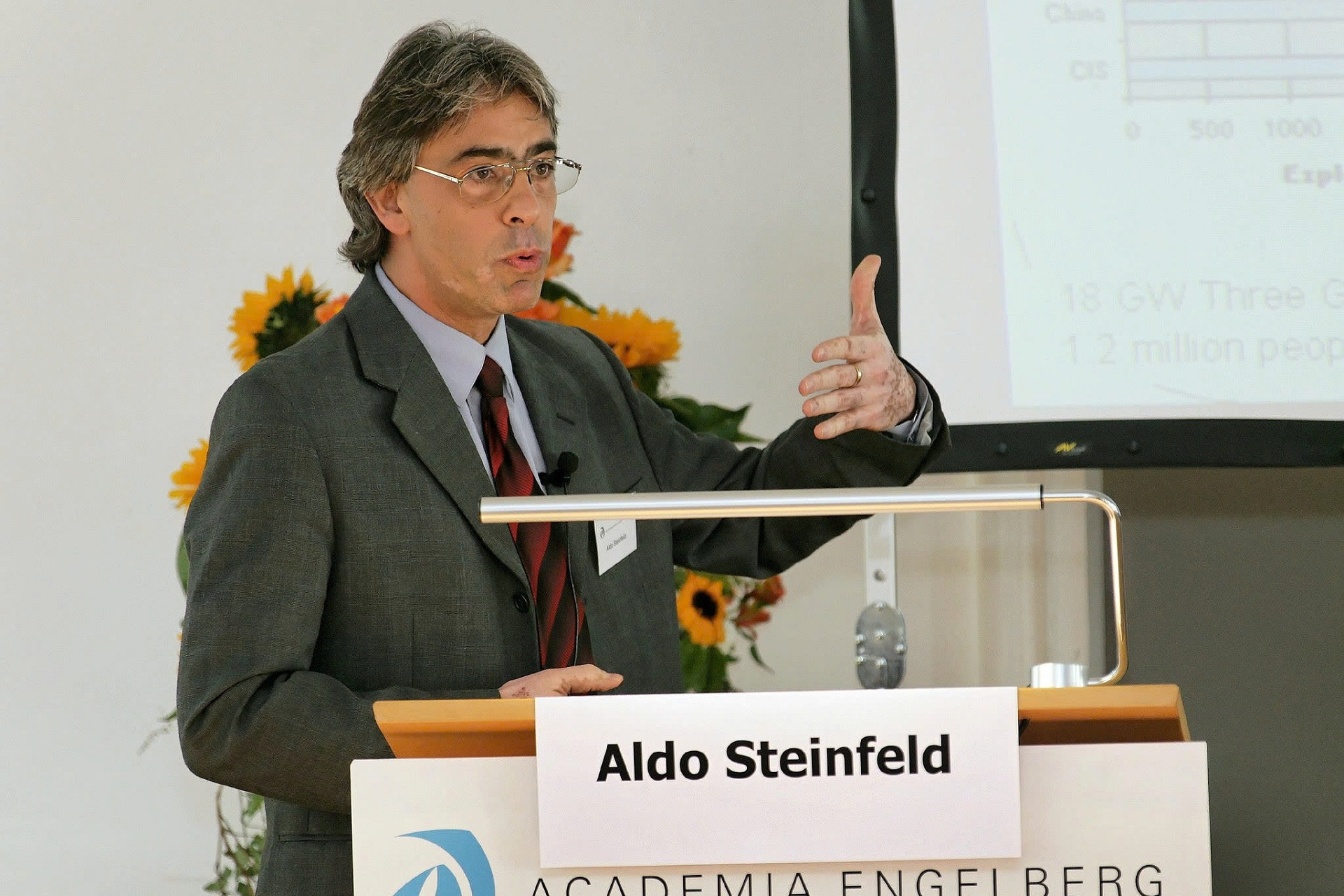 Những ‘ngôi sao khoa học’ nào sẽ tỏa sáng tại Tuần lễ VinFuture 2025?