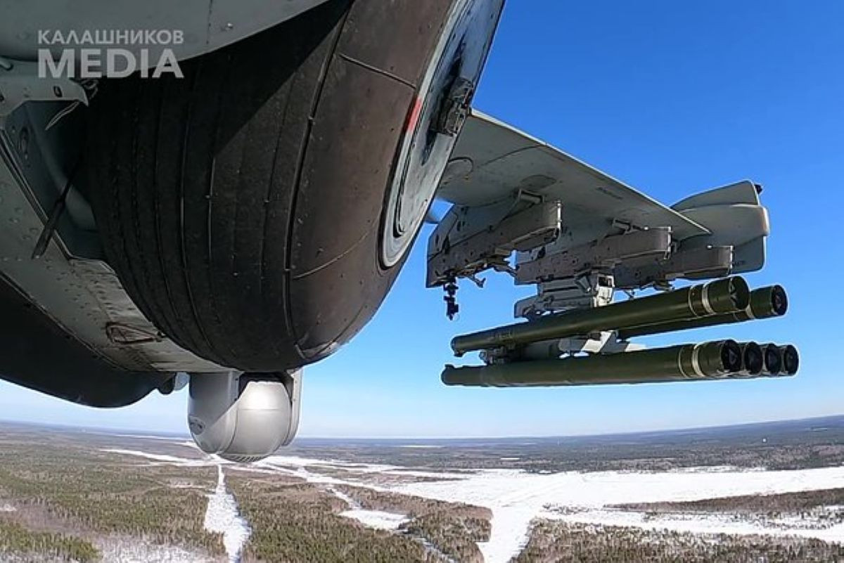 Tên lửa Nga 5.jpg