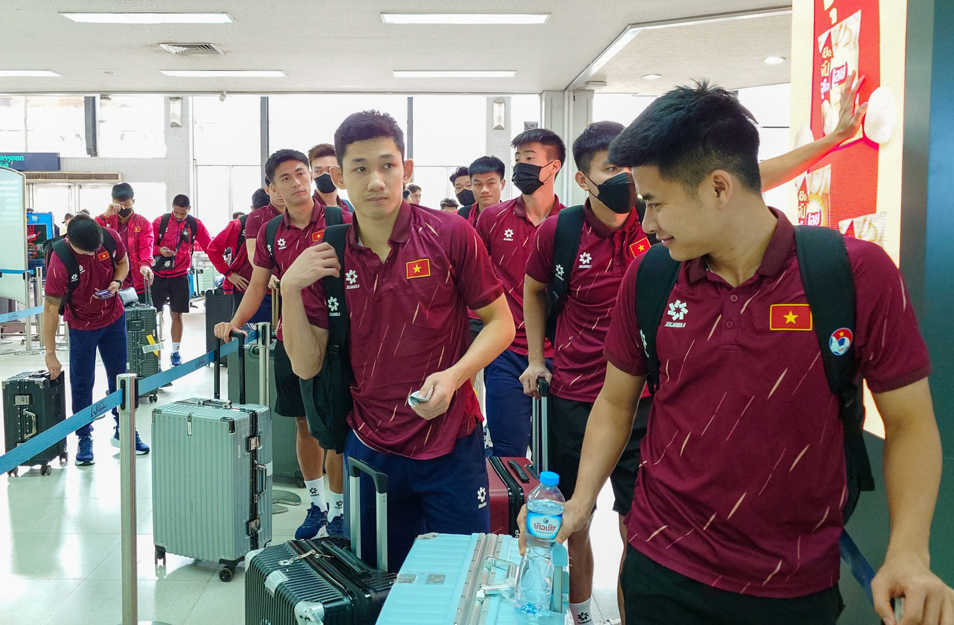 tuyen viet nam ve nuoc 4.jpg