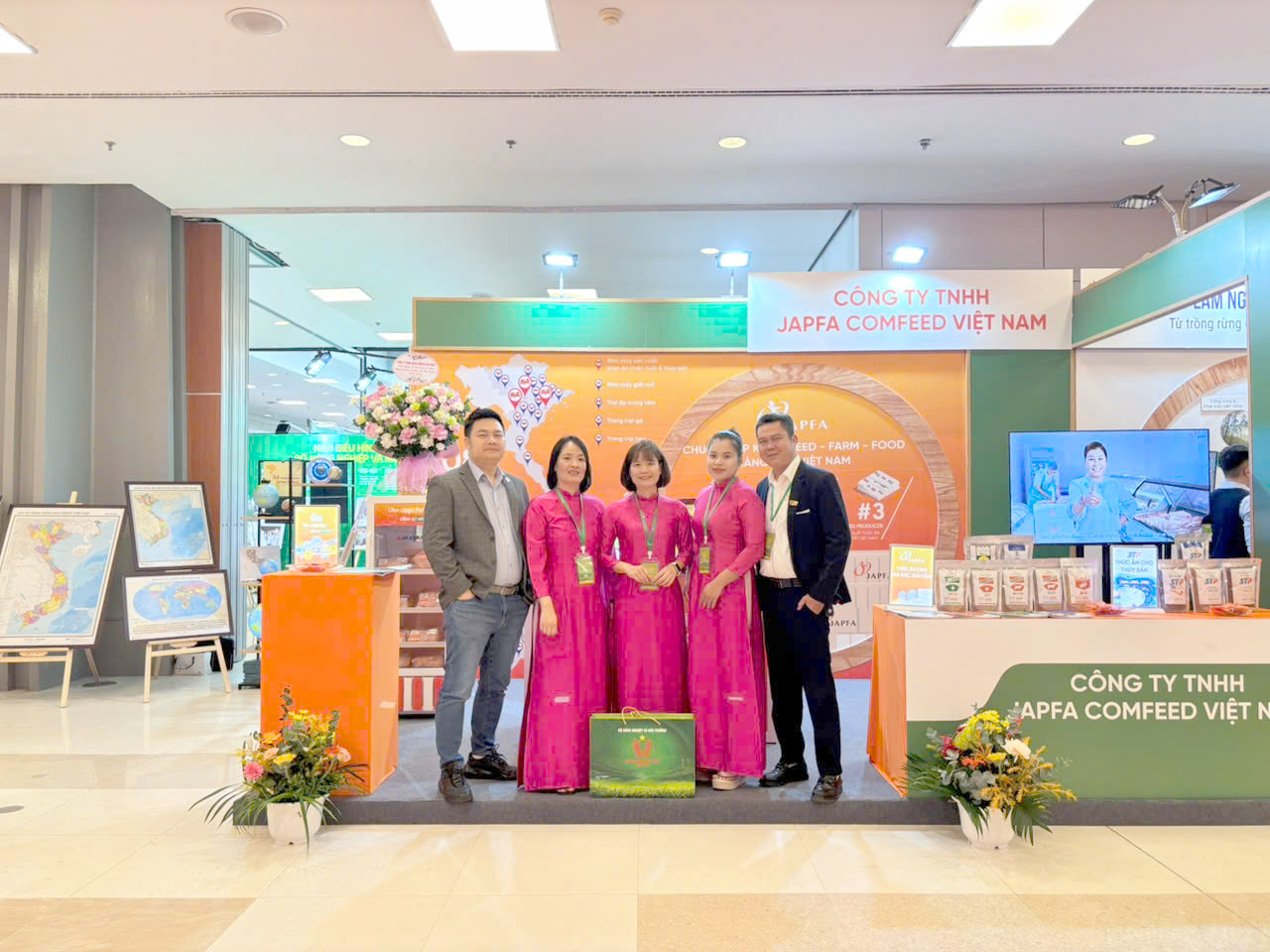 z7216030746060_6592fe604fe2814da9d2f53d6c1d24be (1).jpg