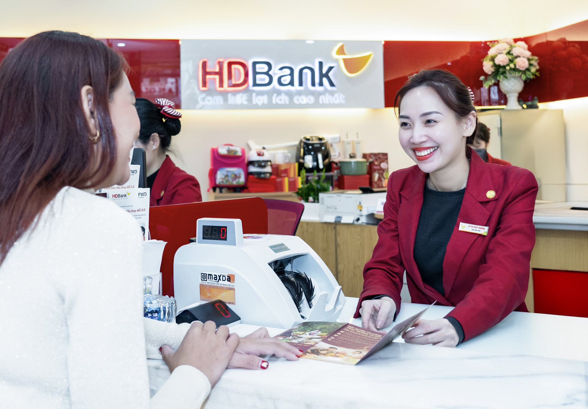 Cơ hội trúng giải đặc biệt 3 tỷ đồng khi gửi tiết kiệm tại HDBank