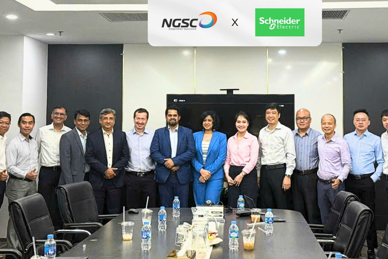 NGSC và Schneider Electric hợp tác chiến lược thúc đẩy chuyển đổi số
